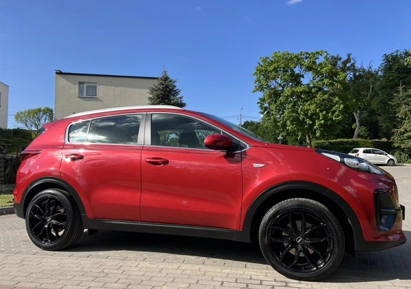 Kia Sportage cena 77990 przebieg: 124000, rok produkcji 2019 z Bełżyce małe 704